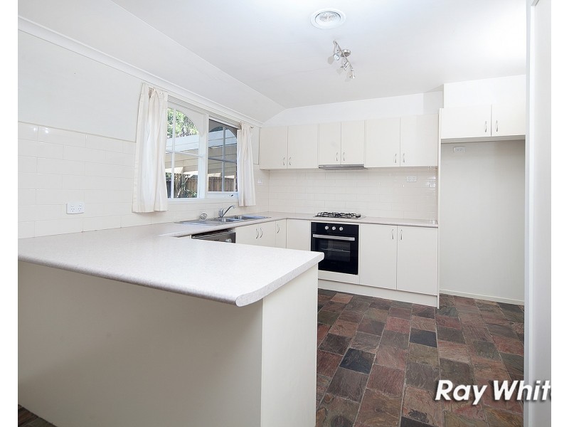 1 Deanswood Drive, Somerville VIC 3912