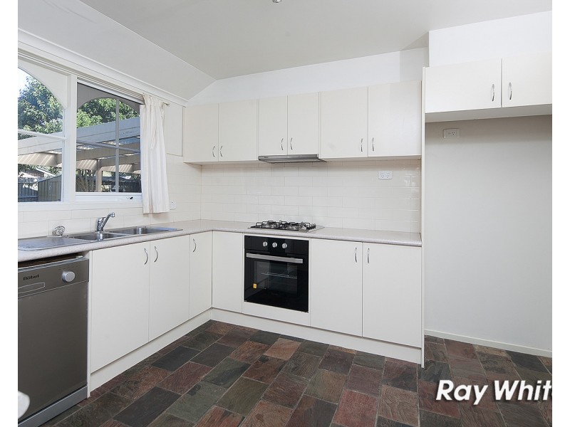 1 Deanswood Drive, Somerville VIC 3912