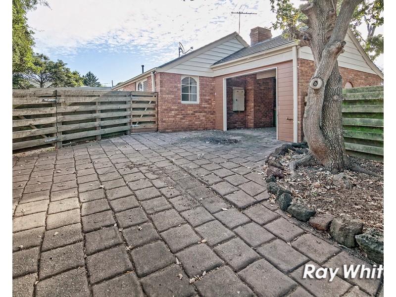 1 Deanswood Drive, Somerville VIC 3912