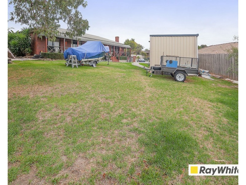 19 Micheala Court, Langwarrin VIC 3910