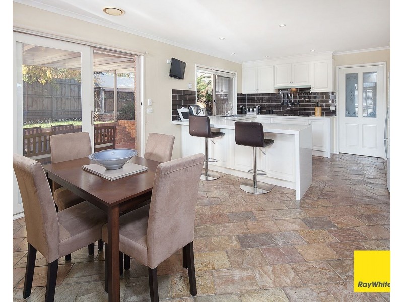 2 Protea Court, Langwarrin VIC 3910