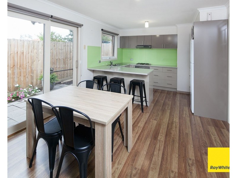 2/21 Micheala Court, Langwarrin VIC 3910