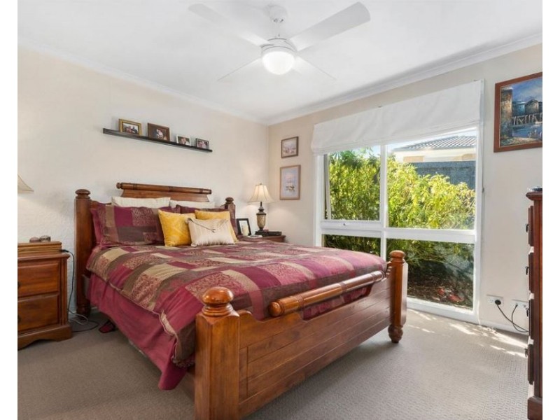 8 Station Street, Somerville VIC 3912