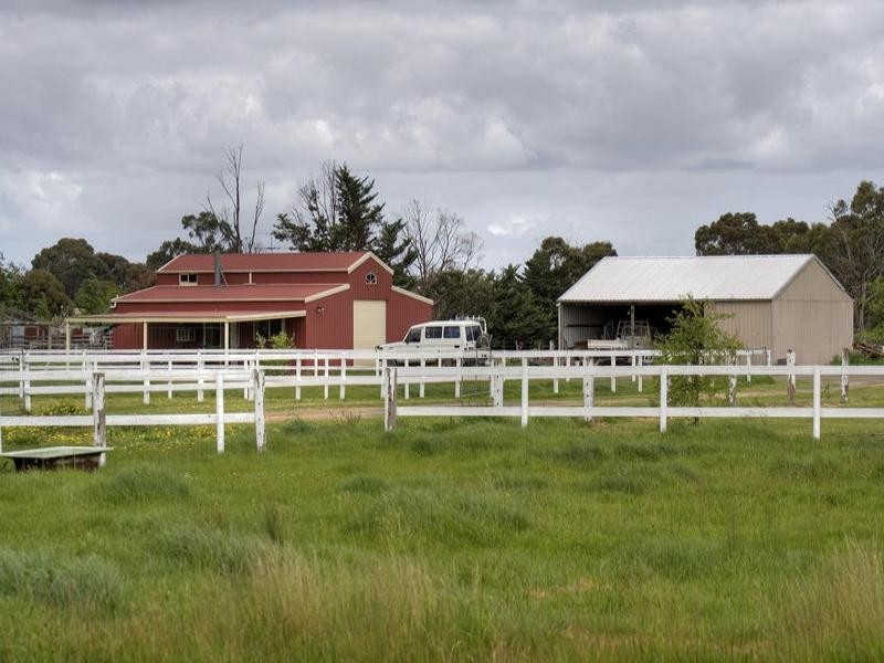 50 Mt Grandview Road, Pearcedale VIC 3912