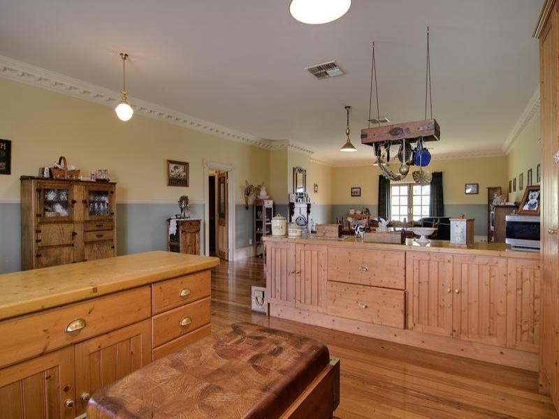 50 Mt Grandview Road, Pearcedale VIC 3912