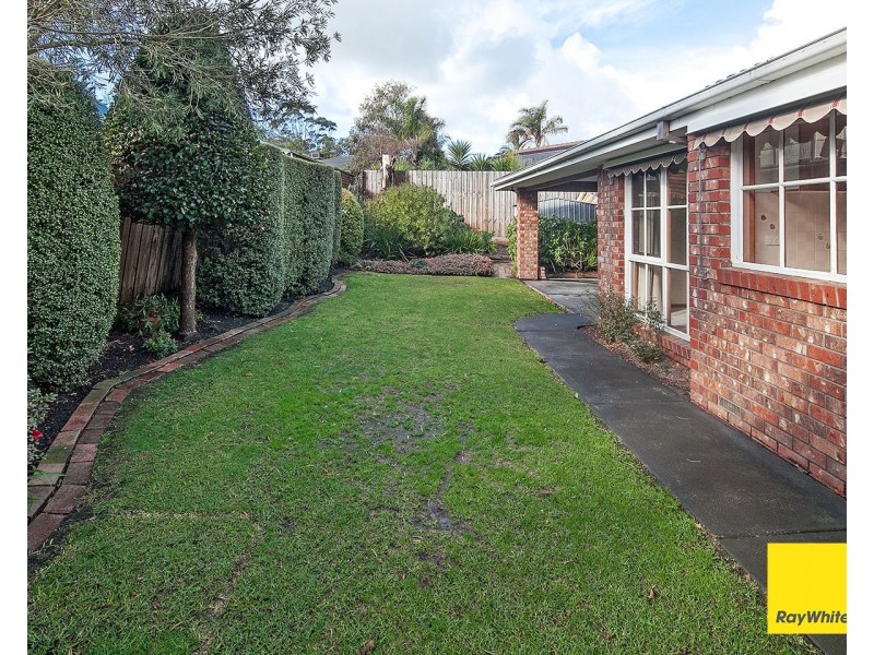 17 Roberna Court, Langwarrin VIC 3910