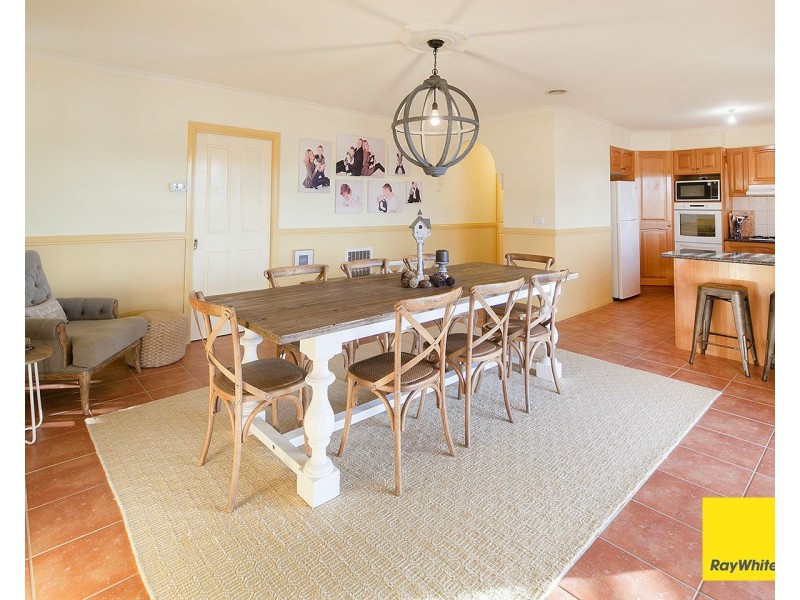 6 Lapwing Court, Langwarrin VIC 3910