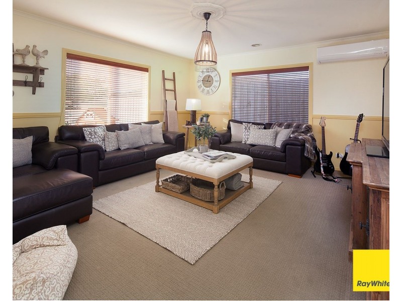 6 Lapwing Court, Langwarrin VIC 3910