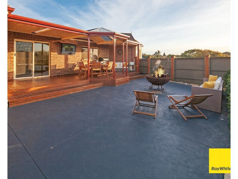 6 Lapwing Court, Langwarrin VIC 3910
