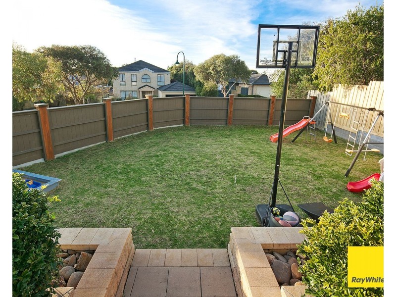 6 Lapwing Court, Langwarrin VIC 3910