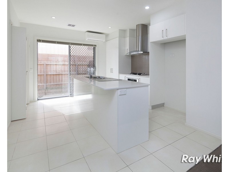 7/73 Dromana Parade, Safety Beach VIC 3936