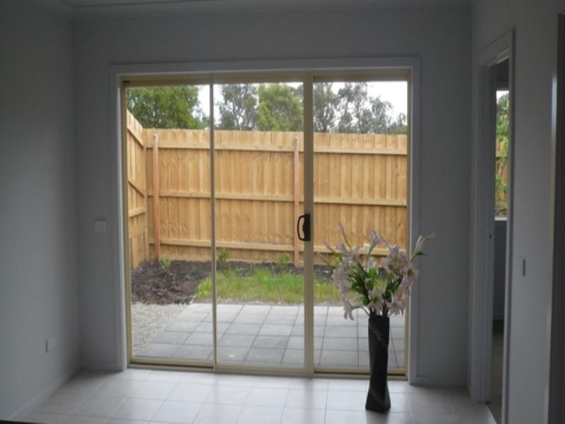 18/64 Potts Road, Langwarrin VIC 3910