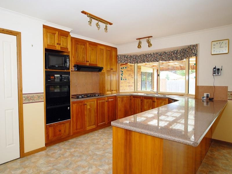 7 Knott Court, Langwarrin VIC 3910