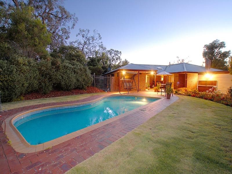 4 The Close, Langwarrin VIC 3910
