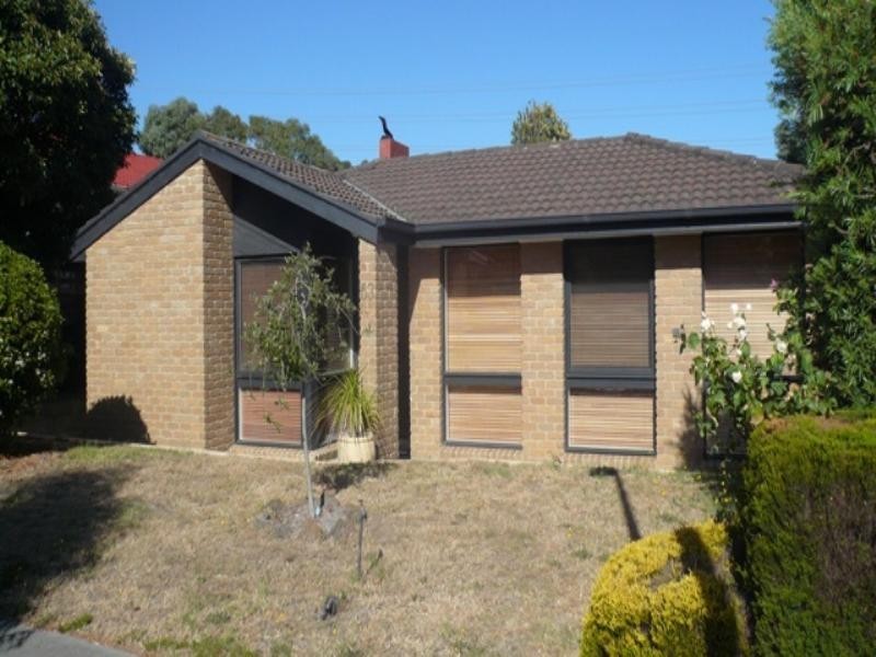 63 Raphael Crescent, Frankston South VIC 3199