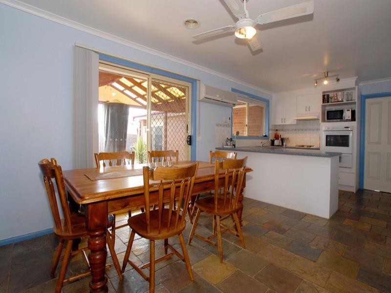 14 Grasswren Close, Langwarrin VIC 3910