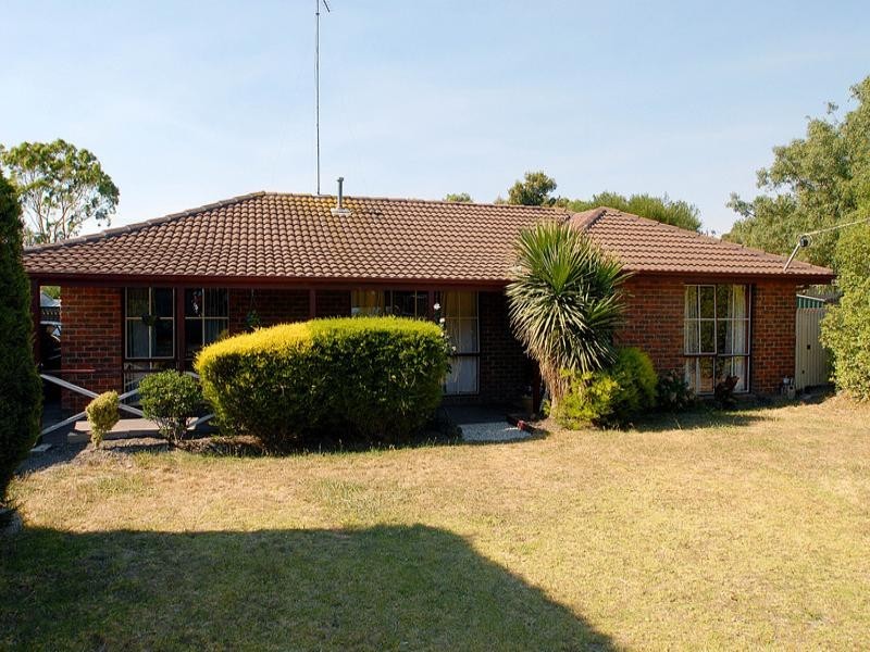 5 Bolton Court, Langwarrin VIC 3910