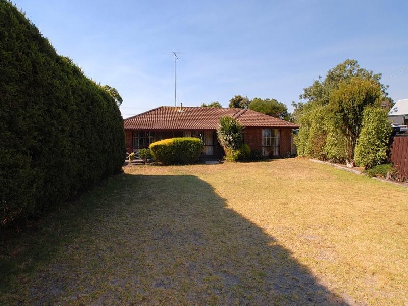 5 Bolton Court, Langwarrin VIC 3910