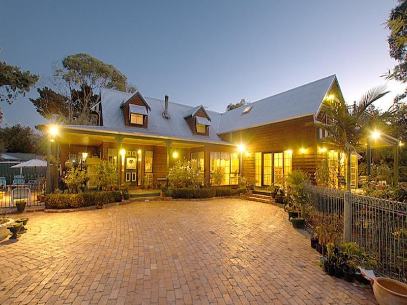 15 Peach Street, Pearcedale VIC 3912