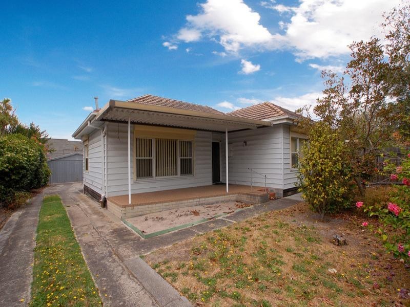 17 Inglis Avenue, Frankston VIC 3199