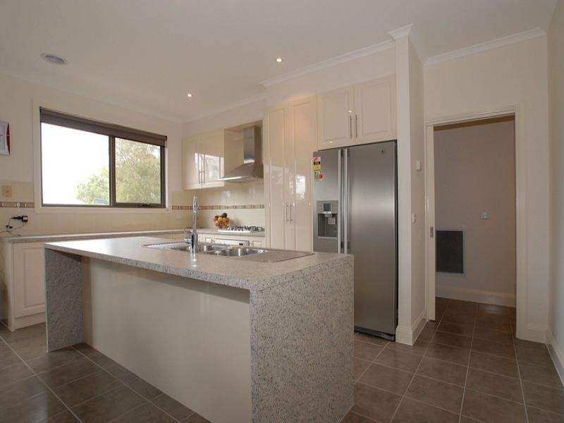 4/21-23 Summit Road, Frankston South VIC 3199