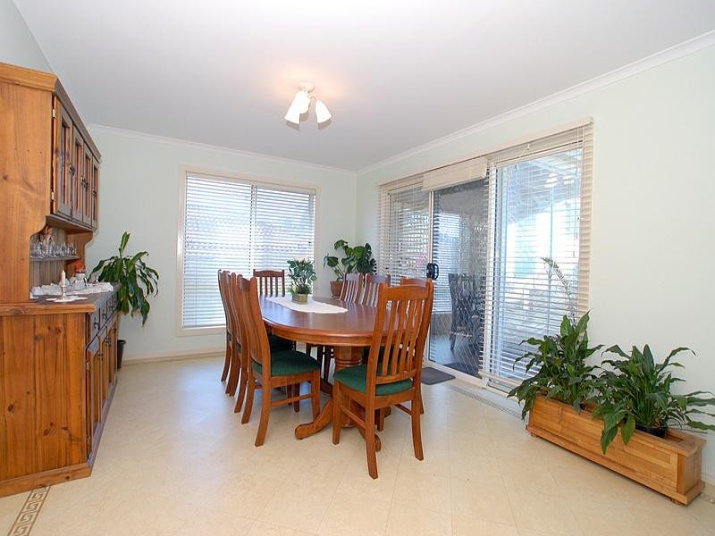 2 Overall Drive, Skye VIC 3977