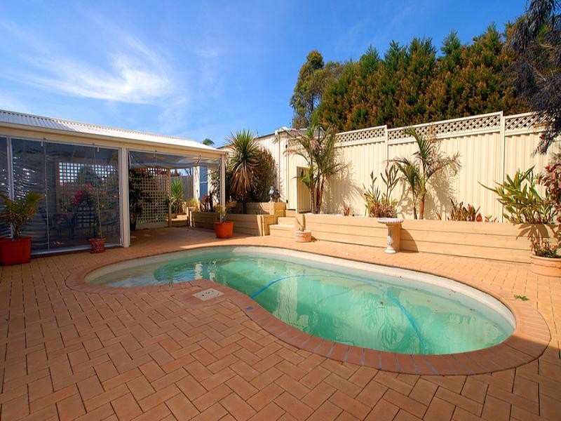 2 Overall Drive, Skye VIC 3977