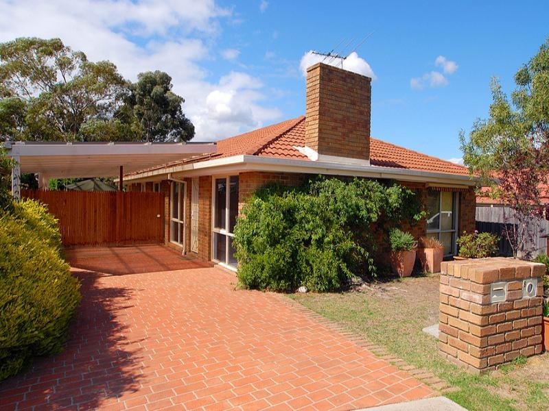 8 Waratah Court, Langwarrin VIC 3910