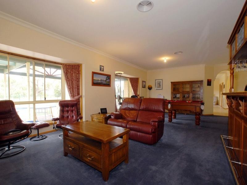 106 Weeroona Road, Langwarrin VIC 3910