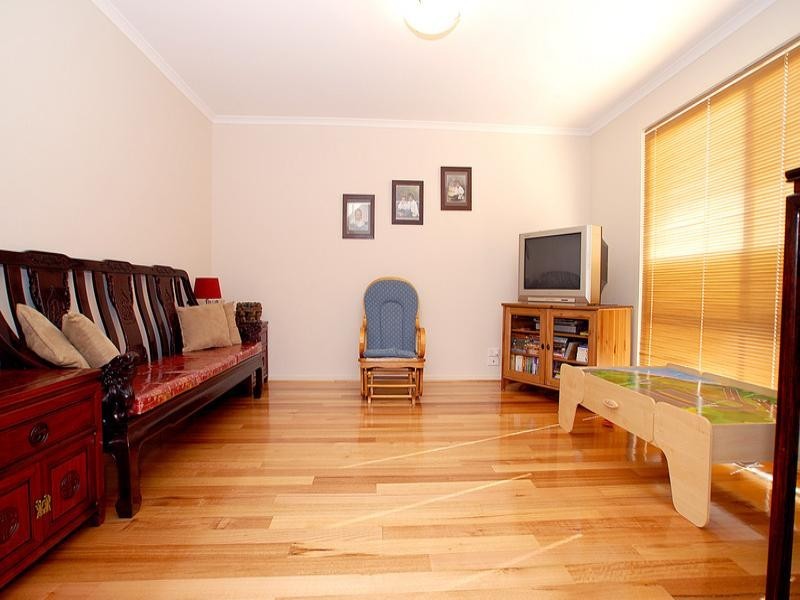 6/2 Edward Street, Langwarrin VIC 3910