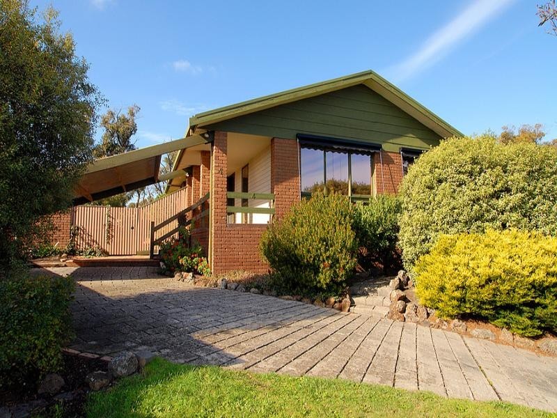 4 Invermay Court, Frankston VIC 3199