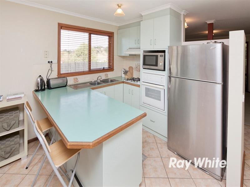 24 Richard Drive, Langwarrin VIC 3910