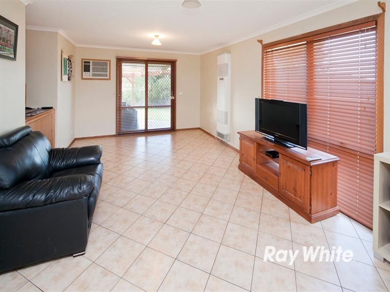 24 Richard Drive, Langwarrin VIC 3910