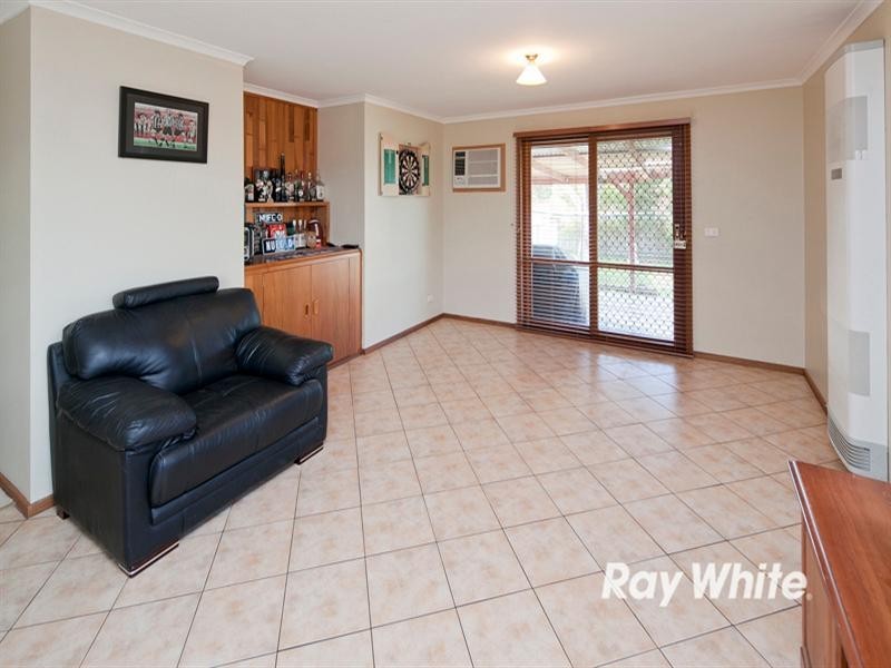 24 Richard Drive, Langwarrin VIC 3910