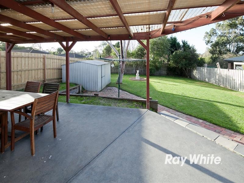 24 Richard Drive, Langwarrin VIC 3910