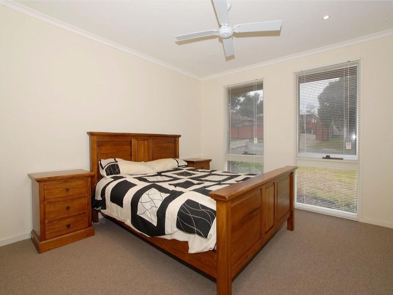 24 Quarry Road, Langwarrin VIC 3910