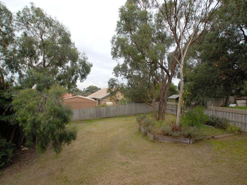 24 Quarry Road, Langwarrin VIC 3910