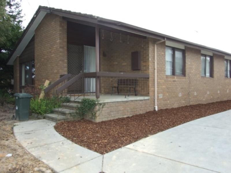 11 Raymond Avenue, Langwarrin VIC 3910