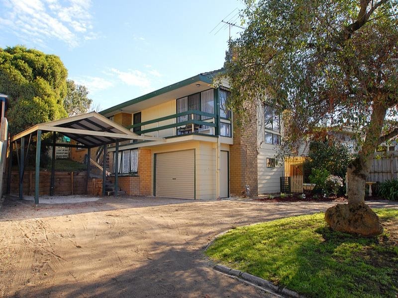 13 John Street, Langwarrin VIC 3910
