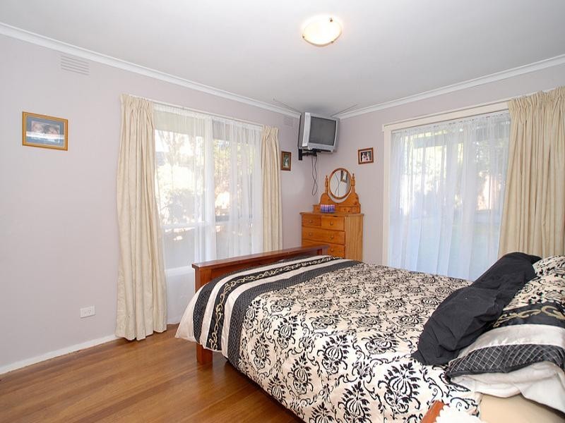 13 John Street, Langwarrin VIC 3910