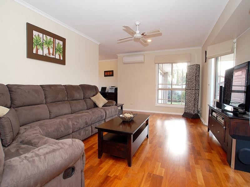 4 Watkins Place, Langwarrin VIC 3910