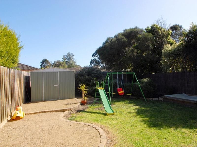 9 Paterson Avenue, Langwarrin VIC 3910
