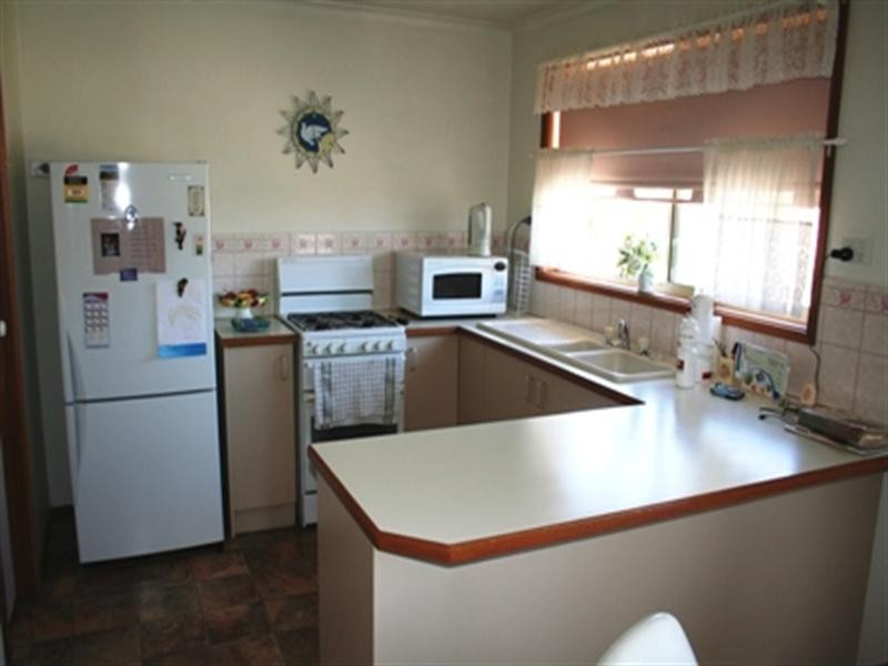 11/15 Peninsula Crescent, Langwarrin VIC 3910