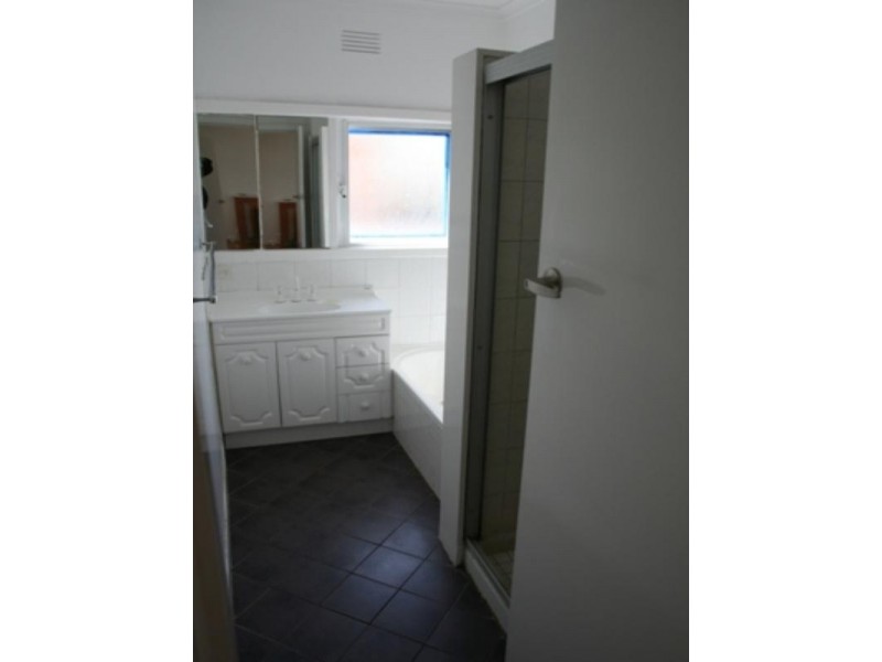 13 Inglis Avenue, Frankston VIC 3199