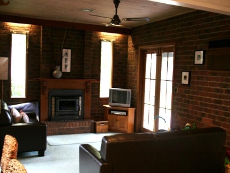 2 Juliana Close, Frankston VIC 3199