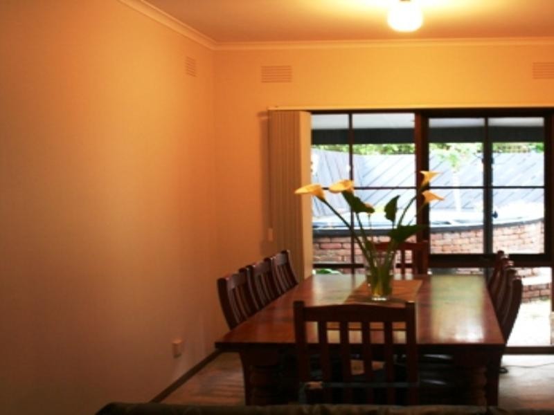 2 Juliana Close, Frankston VIC 3199