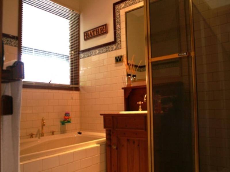 2 Juliana Close, Frankston VIC 3199