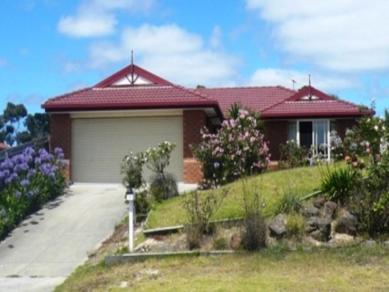 22 Korina Court, Langwarrin VIC 3910