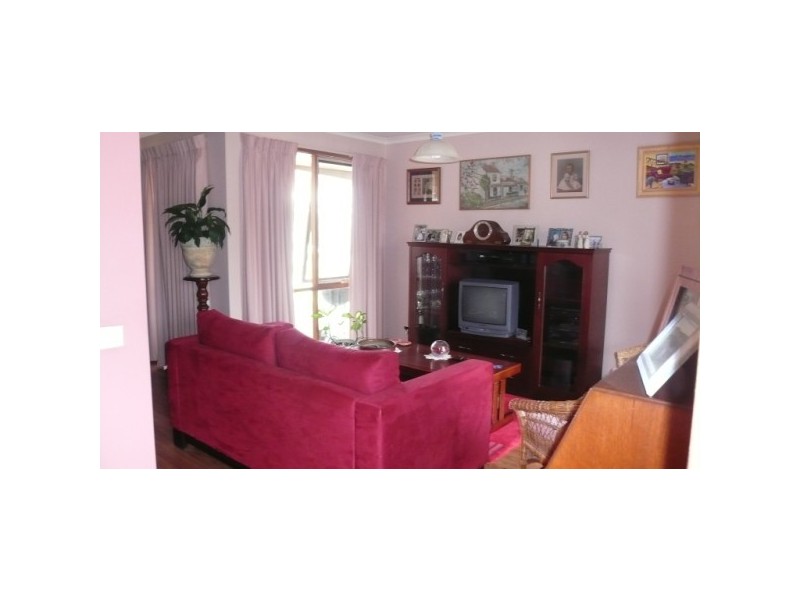 4 Monique Drive, Langwarrin VIC 3910