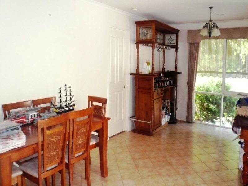 8 Carolyn Court, Langwarrin VIC 3910